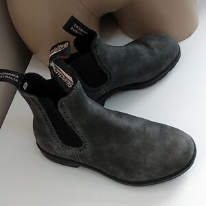 Blundstone Rustic Black Leather 587 AUS Chelsea Boots Sz 7.5 US